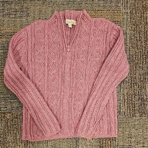 Women's Cable Knit Sweater. Size Medium